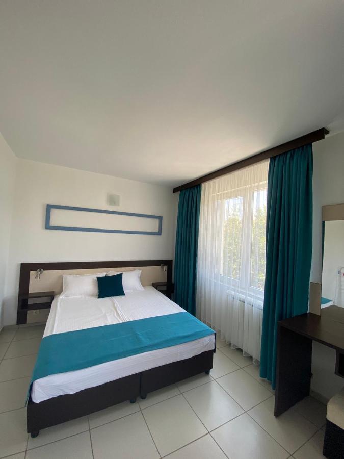 Lilia 2 Family Hotel Primorsko Eksteriør billede