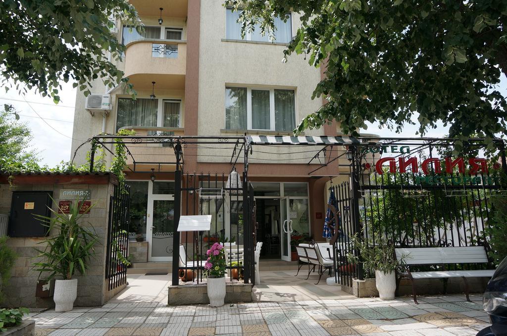Lilia 2 Family Hotel Primorsko Eksteriør billede