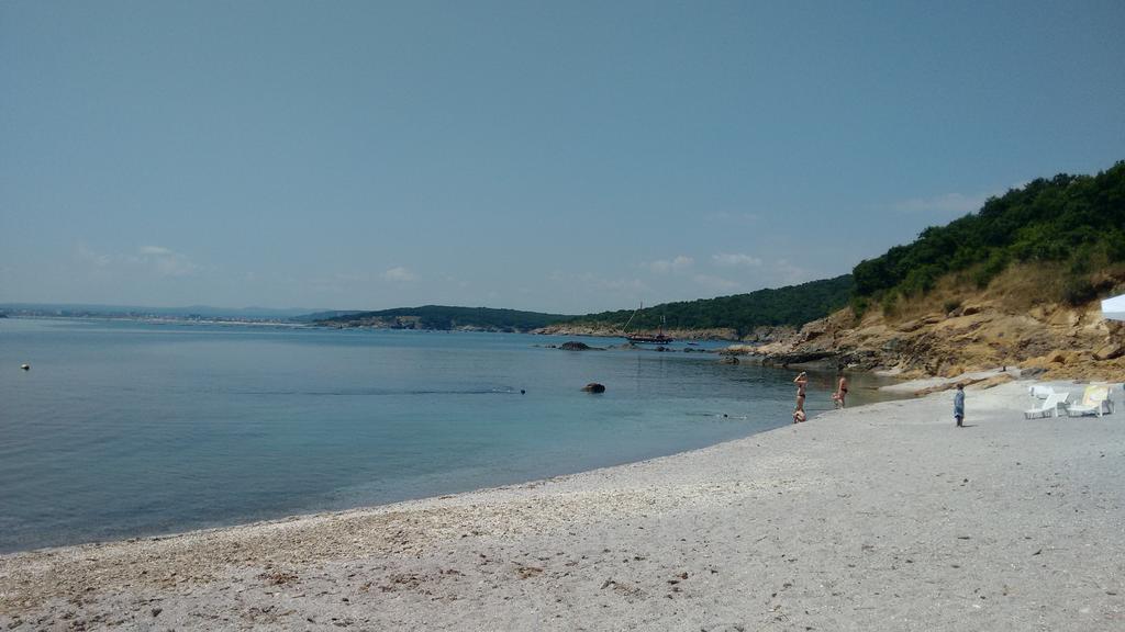Lilia 2 Family Hotel Primorsko Eksteriør billede